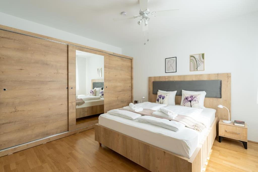 1br With Balcony, Urban Style By Hm * Wien